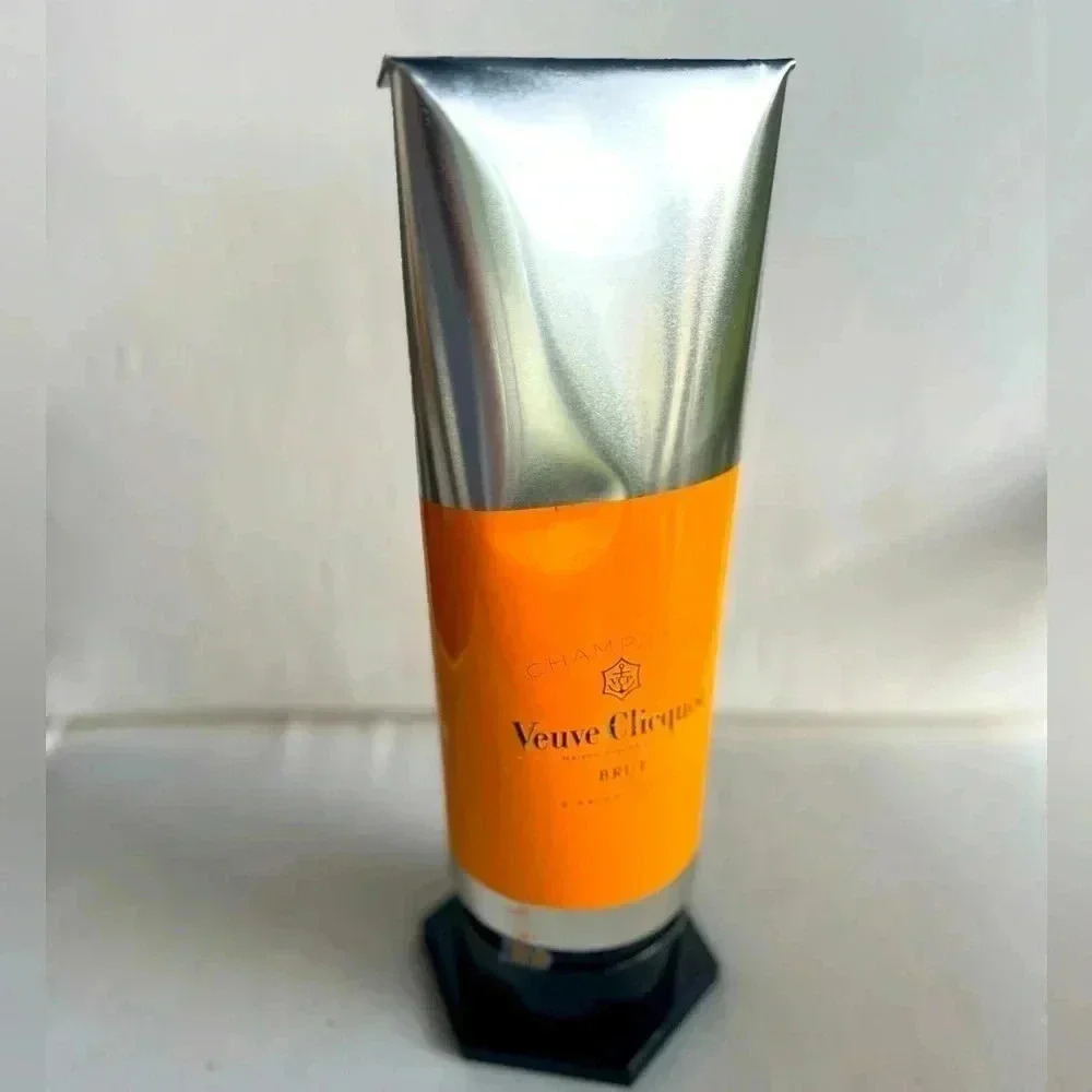 Veuve Clicquot Collectors Champagne Brut Paint Tube Wine Bottle Cooler Case RARE